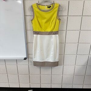 Tahari Arthur S. Levine Yellow and White Sleeveless Dress